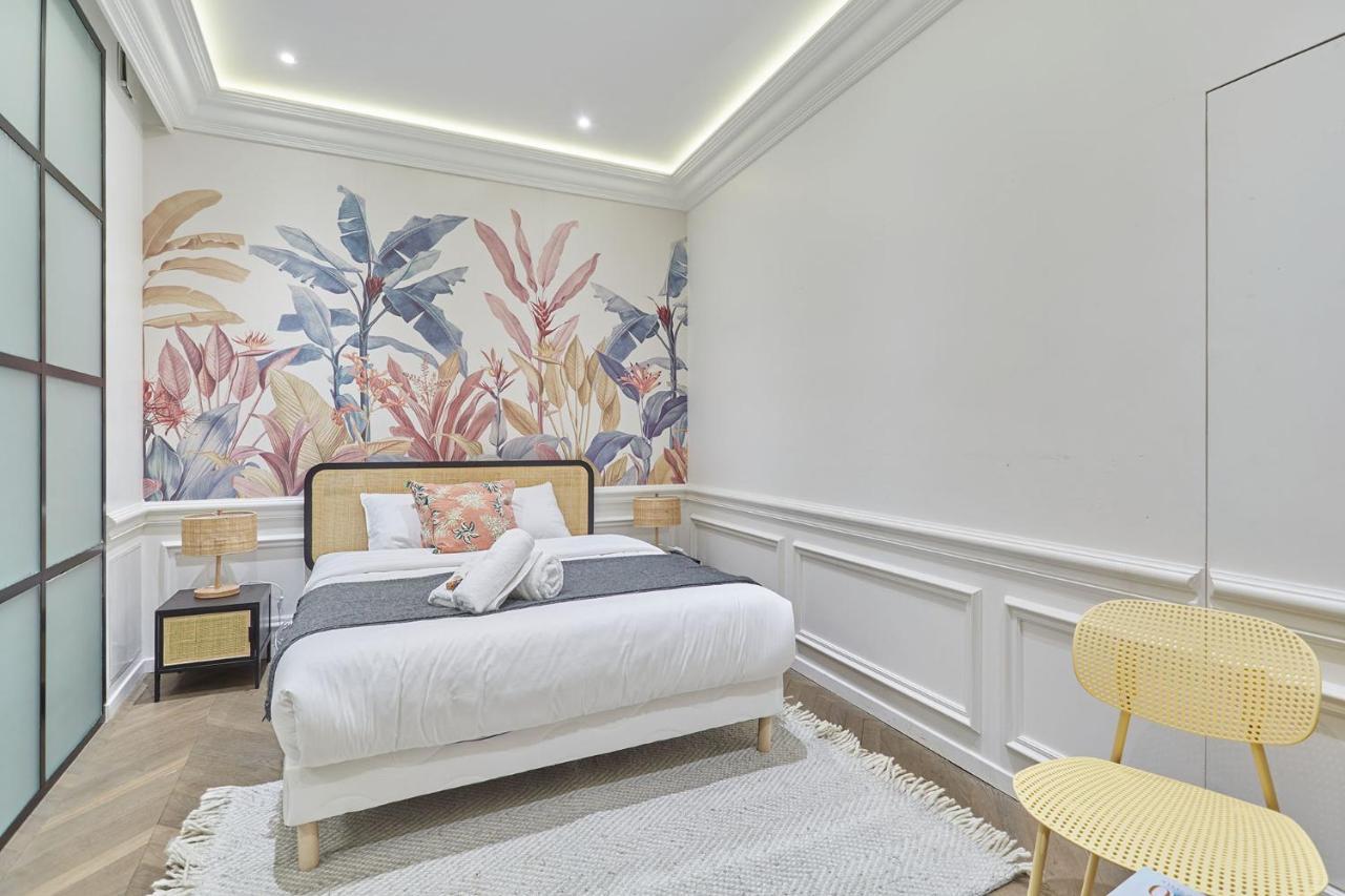 Apartment Louvre Museum By Studio Prestige 巴黎 外观 照片