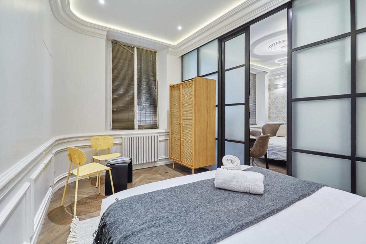Apartment Louvre Museum By Studio Prestige 巴黎 外观 照片